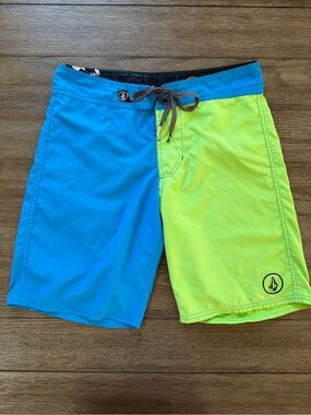 Volcom Blue & Lime Colorblock Men's Boardshorts